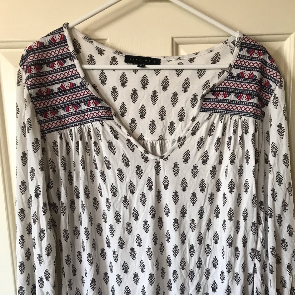 3/$25 Sanctuary Blouse Size Medium
